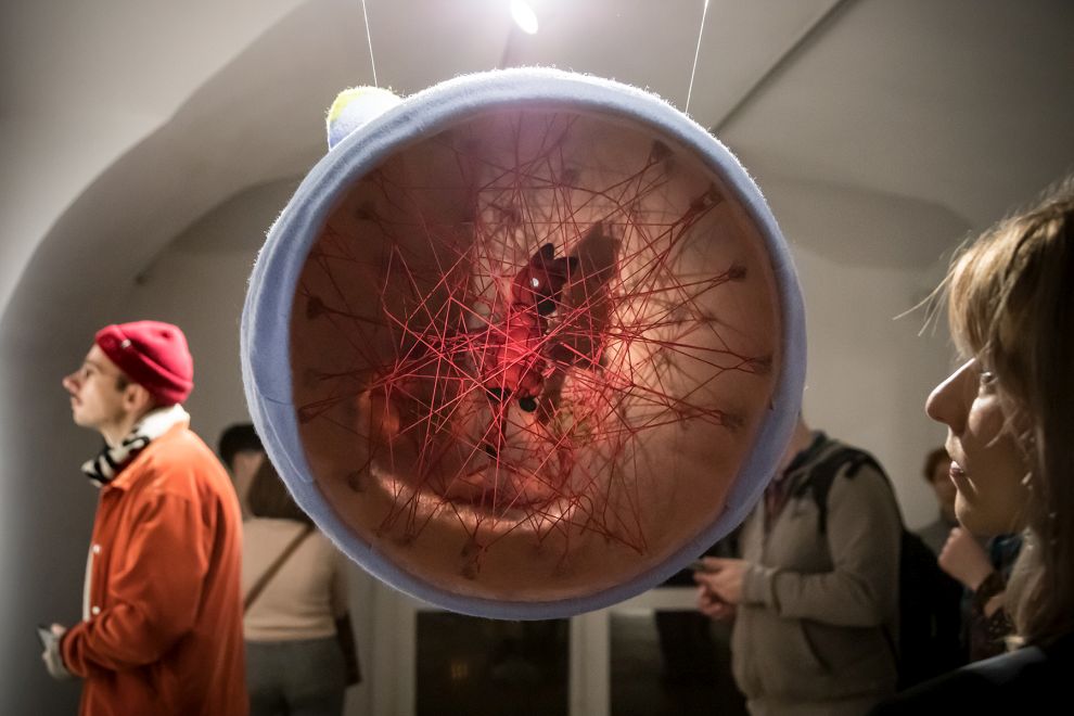 Az elfogadáson nyugvó térben szárnyal a kreativitás –  Neurodiverzitás a Budapest Galériában