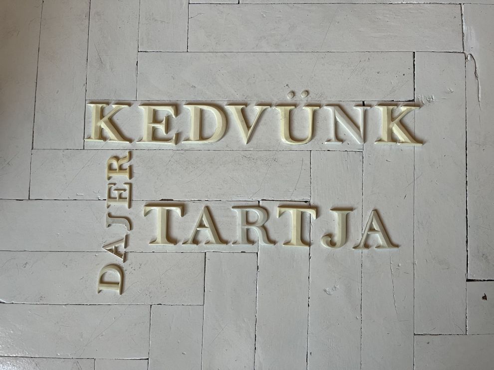 Kedvunk tartja